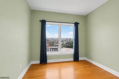 15-19 Tichenor Ln #403, Newark, NJ 07114 - Photo 17
