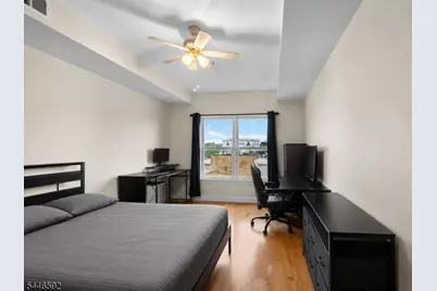 15-19 Tichenor Ln #403, Newark, NJ 07114 - Photo 13