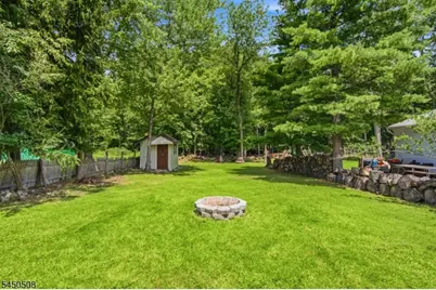 28 Kenz Ter, West Orange Township, NJ 07052 - Photo 35