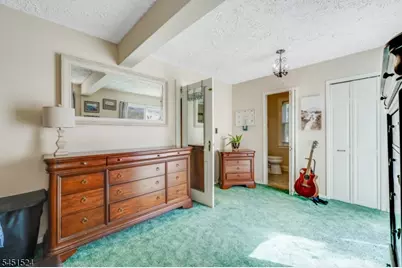 1 Westview Ave, Roseland, NJ 07068 - Photo 21
