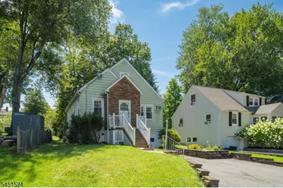 1 Westview Ave, Roseland, NJ 07068 - Photo 7