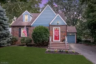 43 Iroquois Rd, Cranford Township, NJ 07016 - Photo 1