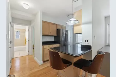 70 S Munn Ave #413, East Orange, NJ 07018 - Photo 5
