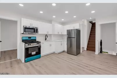 130 19th Ave, Irvington, NJ 07111 - Photo 5