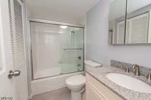 300 Main St, Little Falls Township, NJ 07424 - Photo 17