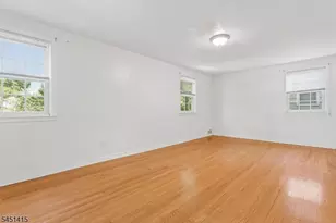 32 Locust Ave, Millburn, NJ 07041 - Photo 15