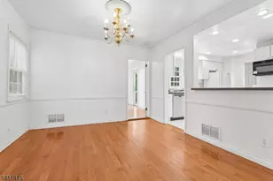 32 Locust Ave, Millburn, NJ 07041 - Photo 5