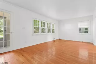32 Locust Ave, Millburn, NJ 07041 - Photo 19