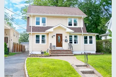 40 E Lincoln Ave, Roselle Park, NJ 07204 - Photo 27