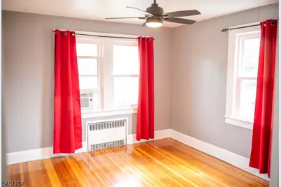 40 E Lincoln Ave, Roselle Park, NJ 07204 - Photo 13