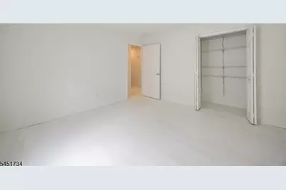 235 Keen St, Paterson, NJ 07524 - Photo 15