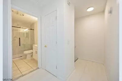 235 Keen St, Paterson, NJ 07524 - Photo 17