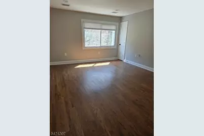 16 Roosevelt Dr, Ogdensburg, NJ 07439 - Photo 5