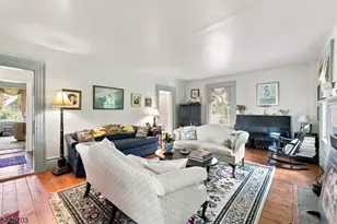 32 Tanners Brook Rd, Chester, NJ 07930 - Photo 9