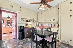 32 Tanners Brook Rd, Chester, NJ 07930 - Photo 15