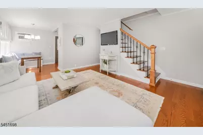 52 Delmore Ave, Berkeley Heights Township, NJ 07922 - Photo 15
