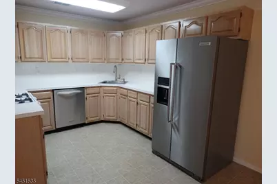 428 Azalea Terrace, Branchburg Township, NJ 08876 - Photo 5