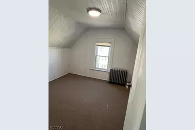 32 Oak Ave, Irvington, NJ 07111 - Photo 17