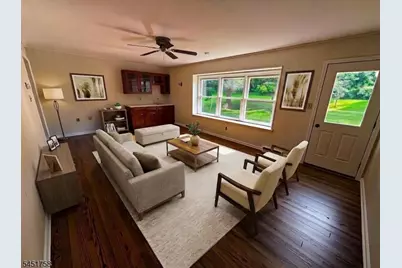 189 Parker Rd, Washington Township, NJ 07853 - Photo 3
