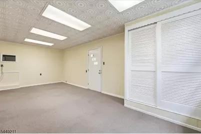 570 Mountain Ave 2, Long Hill Township, NJ 07933 - Photo 7