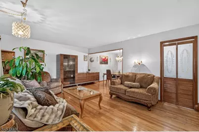 8 Growney St, Edison, NJ 08817 - Photo 17