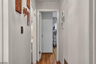 8 Growney St, Edison, NJ 08817 - Photo 21