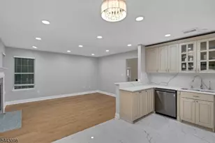 34 Eider Ct, Wayne, NJ 07470 - Photo 11