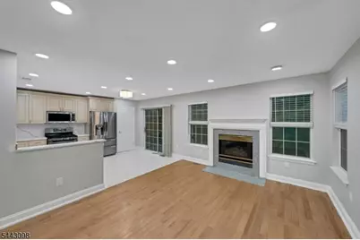 34 Eider Ct, Wayne, NJ 07470 - Photo 3