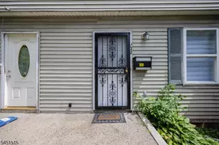 422 Halsted St, East Orange, NJ 07018 - Photo 25