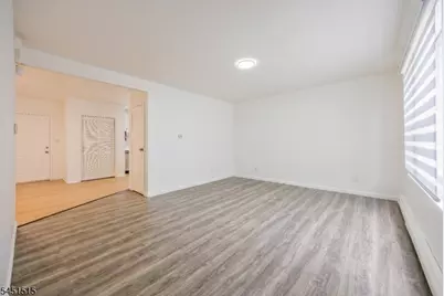 422 Halsted St, East Orange, NJ 07018 - Photo 3