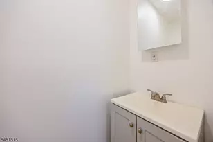 422 Halsted St, East Orange, NJ 07018 - Photo 15