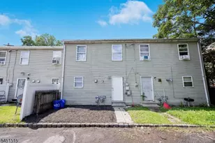 422 Halsted St, East Orange, NJ 07018 - Photo 27