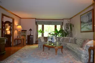 1 Glen Brook Ct, Hanover Township, NJ 07981 - Photo 5