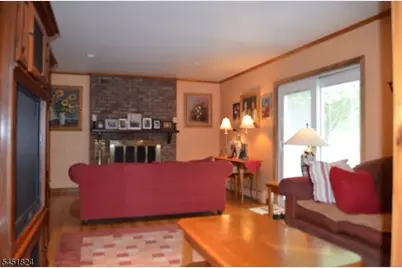 1 Glenbrook Ct, Hanover Township, NJ 07981 - Photo 9