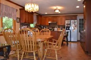 1 Glen Brook Ct, Hanover Township, NJ 07981 - Photo 11