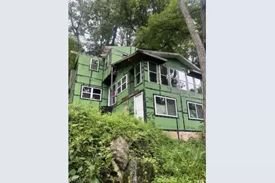28 Roosevelt Ave, Hackettstown, NJ 07840 - Photo 1