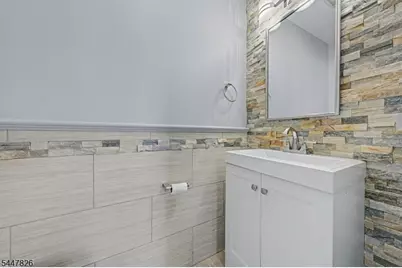 4 Michael Ct, Hamburg, NJ 07419 - Photo 17