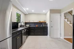 41A Troy Dr, Springfield, NJ 07081 - Photo 3