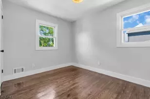 1307 Stockton St, Rahway, NJ 07065 - Photo 31