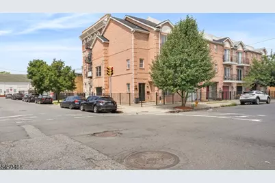 219 Broad St, Newark, NJ 07104 - Photo 31