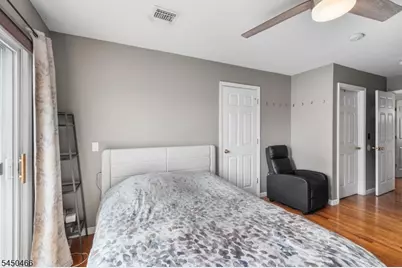 219 Broad St, Newark, NJ 07104 - Photo 13