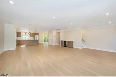 6 Elm St #14, Madison, NJ 07940 - Photo 13