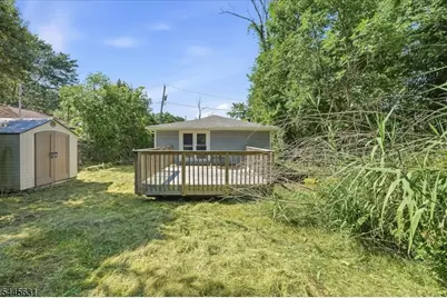 8 Madelyn Ave, West Milford, NJ 07480 - Photo 25