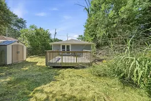 8 Madelyn Ave, West Milford, NJ 07480 - Photo 25