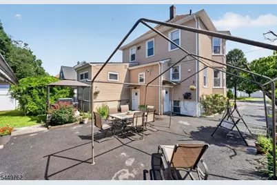 30 Elm St, Ridgefield, NJ 07660 - Photo 31