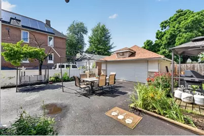 30 Elm St, Ridgefield, NJ 07660 - Photo 29