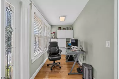 30 Elm St, Ridgefield, NJ 07660 - Photo 3