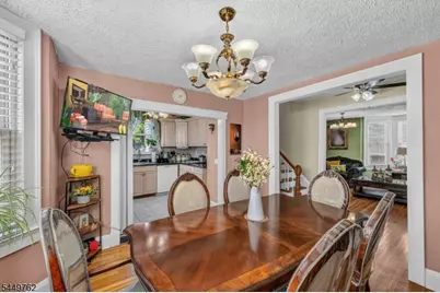 30 Elm St, Ridgefield, NJ 07660 - Photo 9
