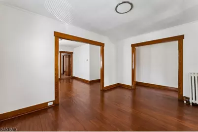 537 Maple Ave, Elizabeth, NJ 07202 - Photo 11