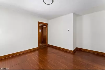 537 Maple Ave, Elizabeth, NJ 07202 - Photo 17